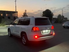 Сүрөт унаа Toyota Land Cruiser