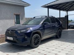 Сүрөт унаа Toyota RAV4