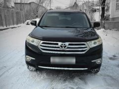 Сүрөт унаа Toyota Highlander