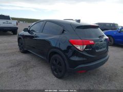 Сүрөт унаа Honda HR-V