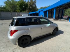 Photo of the vehicle Toyota Ist