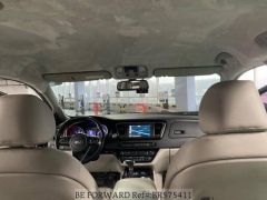 Сүрөт унаа Kia Carnival