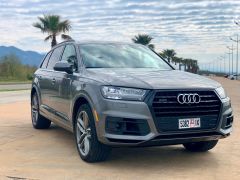 Photo of the vehicle Audi Q7