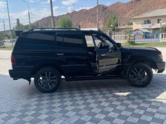 Photo of the vehicle Lexus LX