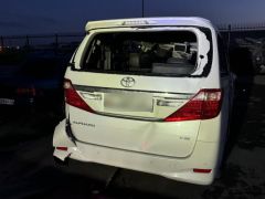 Photo of the vehicle Toyota Alphard