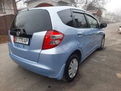 Photo of the vehicle Honda Fit