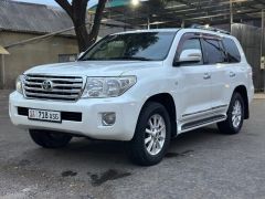 Фото авто Toyota Land Cruiser