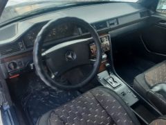 Photo of the vehicle Mercedes-Benz W124