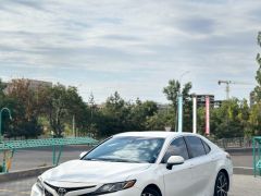 Сүрөт унаа Toyota Camry