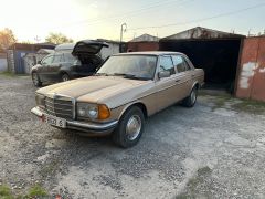 Photo of the vehicle Mercedes-Benz W123