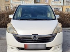 Фото авто Honda Stepwgn