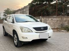 Фото авто Toyota Harrier