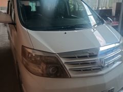 Сүрөт унаа Toyota Alphard