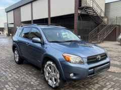 Сүрөт унаа Toyota RAV4