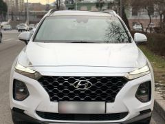 Photo of the vehicle Hyundai Santa Fe