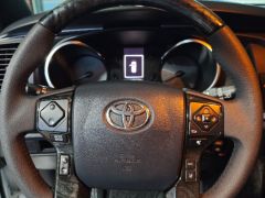 Photo of the vehicle Toyota Sequoia