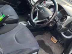 Photo of the vehicle Honda Fit