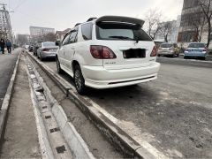 Сүрөт унаа Toyota Harrier