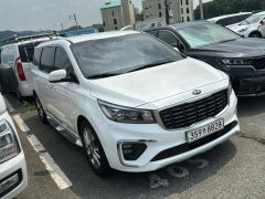 Сүрөт унаа Kia Carnival