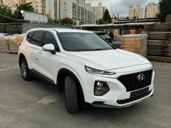 Photo of the vehicle Hyundai Santa Fe