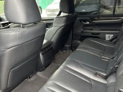 Сүрөт унаа Lexus LX