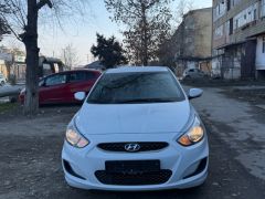 Photo of the vehicle Hyundai Accent