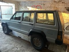 Фото авто Jeep Cherokee