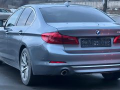 Photo of the vehicle BMW 5 Series