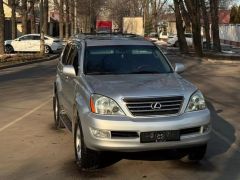 Photo of the vehicle Lexus GX