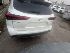 Photo of the vehicle Toyota Highlander