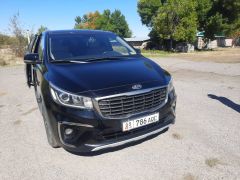 Фото авто Kia Carnival