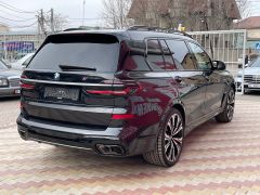 Фото авто BMW X7