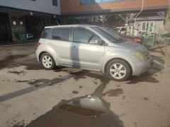 Photo of the vehicle Toyota Ist