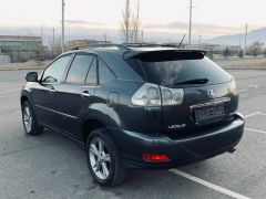 Photo of the vehicle Lexus RX