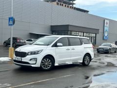 Photo of the vehicle Kia Carnival