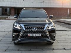 Photo of the vehicle Lexus GX