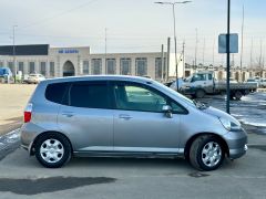 Сүрөт унаа Honda Fit