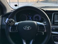 Photo of the vehicle Hyundai Sonata