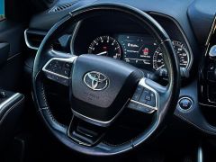 Сүрөт унаа Toyota Highlander