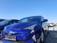 Фото авто Toyota Prius