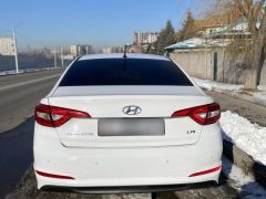 Photo of the vehicle Hyundai Sonata