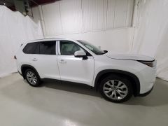 Сүрөт унаа Toyota Highlander