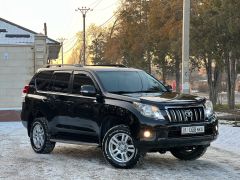 Сүрөт унаа Toyota Land Cruiser Prado