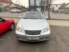 Photo of the vehicle Lexus ES