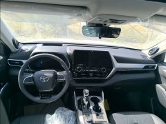 Сүрөт унаа Toyota Highlander