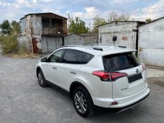 Сүрөт унаа Toyota RAV4