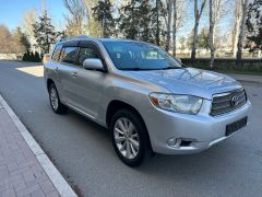 Фото авто Toyota Highlander