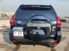 Сүрөт унаа Toyota Land Cruiser Prado