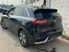 Фото авто Kia Niro