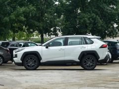 Photo of the vehicle Toyota RAV4